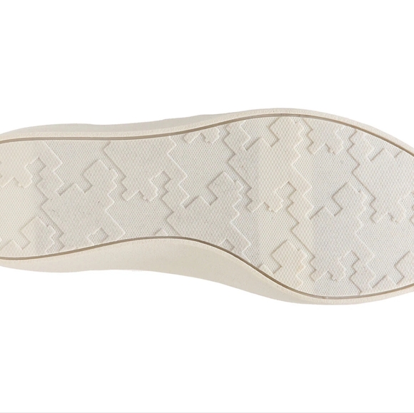 Dr. Scholl's Madison Lace Sneaker - Picture 5 of 5